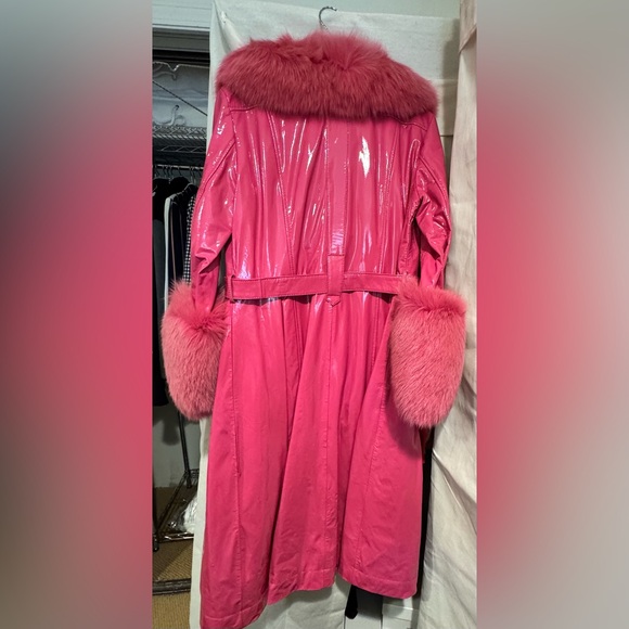 Saks Potts Pink Patent Lamb Leather Coat w/Fox Collar & Cuffs, Size 2/M - Picture 8 of 9